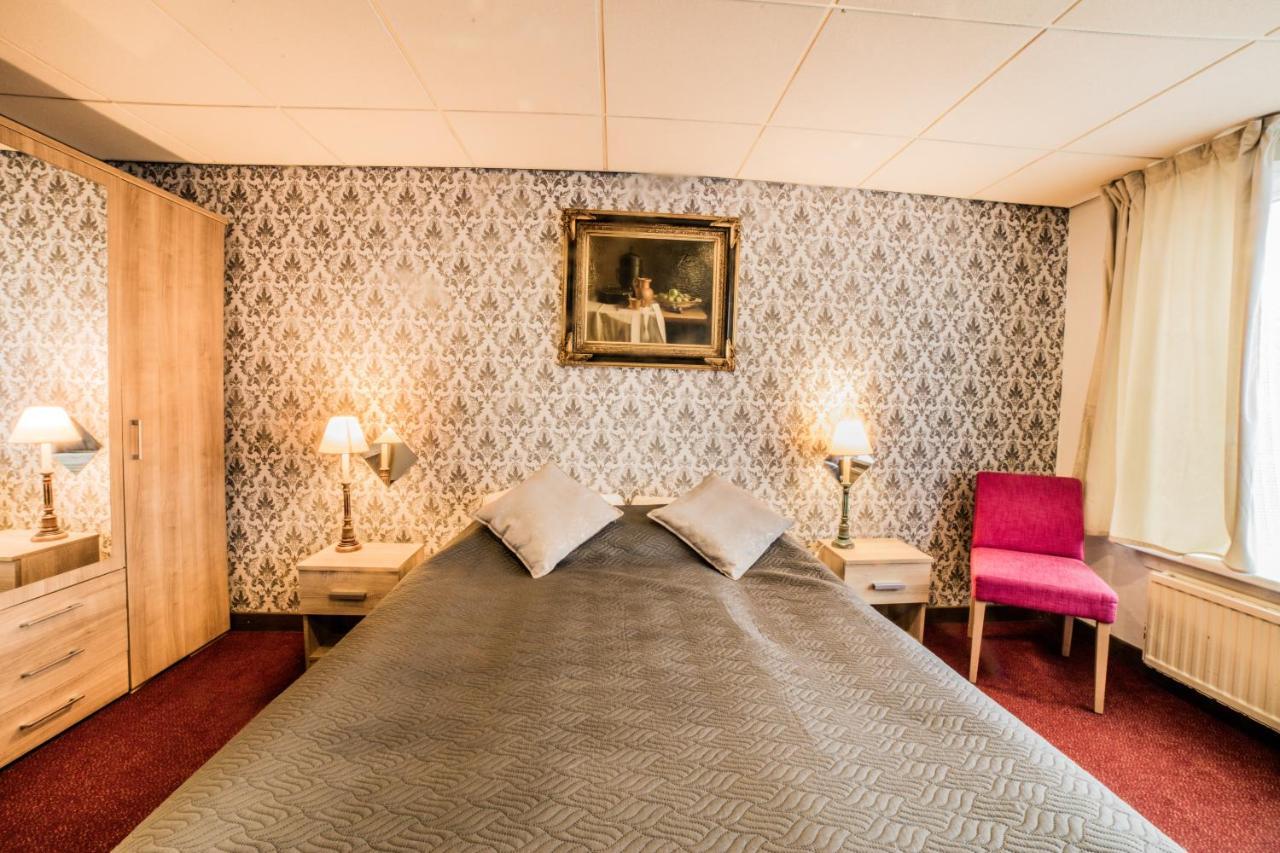 Hotel Le Provencal สเลาส์ ภายนอก รูปภาพ