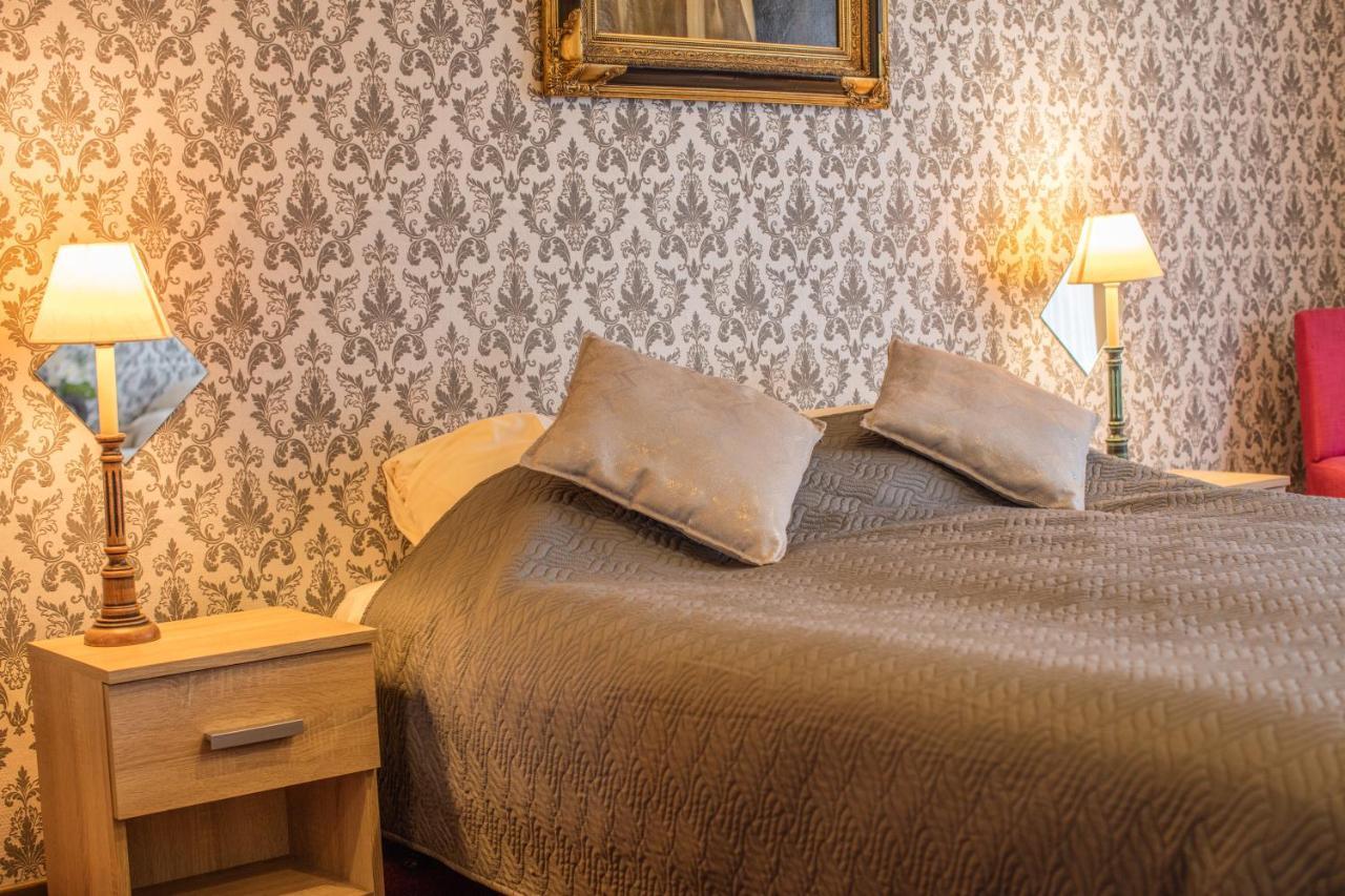 Hotel Le Provencal สเลาส์ ภายนอก รูปภาพ